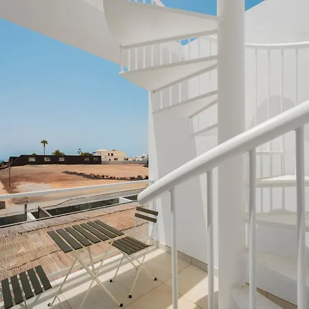 Villa Desi Relaxing With Private Pool Playa Blanca (Lanzarote)