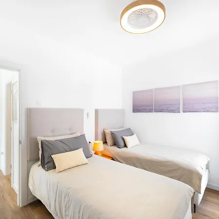 Desi Relaxing With Private Pool *